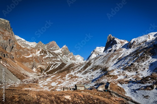 Aiguille de la Vanoise in Pralognan in Savoie in autumn Tableau sur Toile