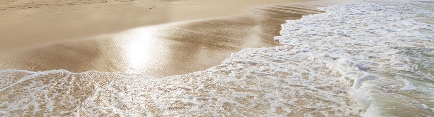 Beautiful shoreline at tropical sandy beach in Oahu island, Hawaii