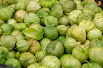 Fresh Organic Tomatillos 