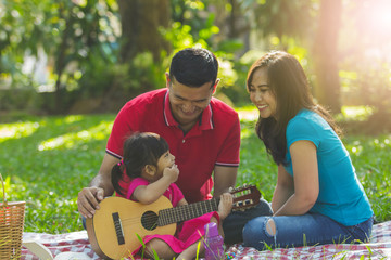 Wall Mural - Music loving family