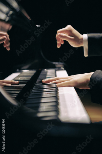 playing the piano Fototapet