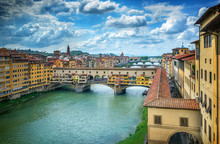 Famous bridge Ponte Vecchio on the river Arno in Florence, Italy.