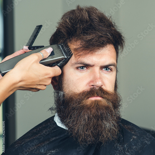 how to cut hair using machine