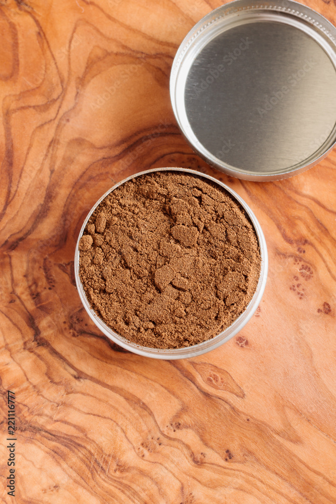 what is powdered tobacco English dry snuff a smokeless tobacco made from ground tobacco leaves  intended to be sniffed Stock Photo