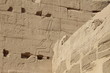 Ägyptische Hieroglyphen auf der Wand der Karnak-Tempel in Ägypten