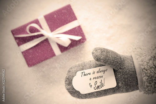 Fotografie, Obraz Pink Gift, Glove, Always A Reason To Smile, Instagram Filter