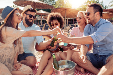 Canvas Print - Enjoying summer with friends