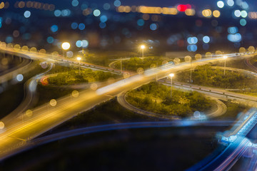 Wall Mural - traffic in city at night