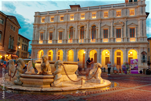 Bergamo, Italy August 18, 2018: Nuovo Palace in the Cathedral Square Принти на полотні
