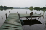Fototapeta Fototapety pomosty - Drewniany pomost nad spokojnym jeziorem