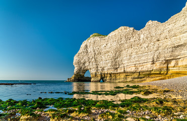 Sticker - Natural chalk arch at Etretat, France