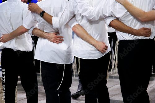 Cuadros en Lienzo Jewish man celebrate Simchat Torah