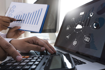 Poster - Cloud Service (Cloud Computing diagram on the new computer interface)