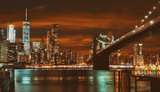 Fototapeta Nowy Jork - Brooklyn Bridge and Manhattan at sunset, New York