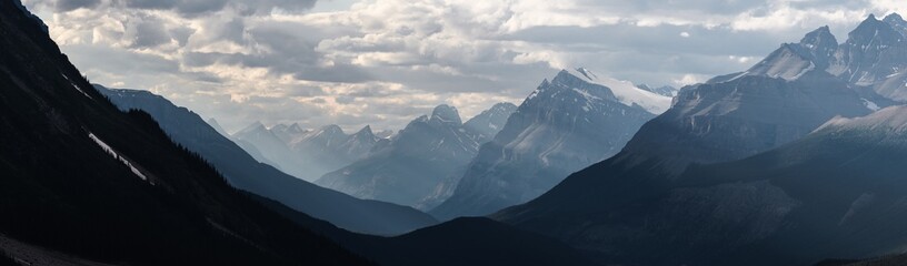 Banff National Park - Dramatic landscape along the Icefields Parkway, Canada