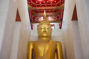 Wall Mural - Big buddha statue inside Wat Palelai in Suphanburi, Thailand.