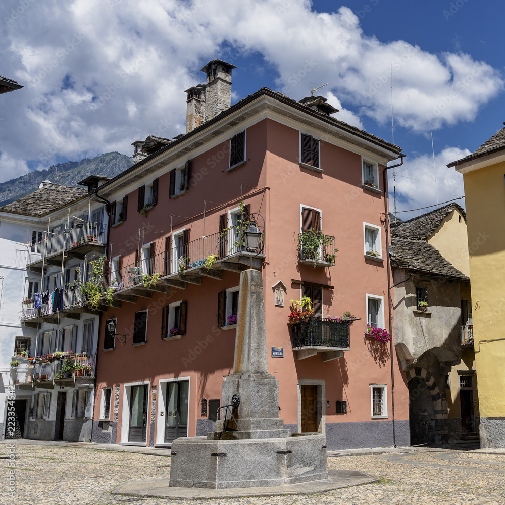 Domodossola, Piedmont, Italy: historic buildings - obrazy, fototapety, plakaty 