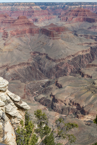 Fotografija  A Glimpse of the Colorado River in the Grand Canyon