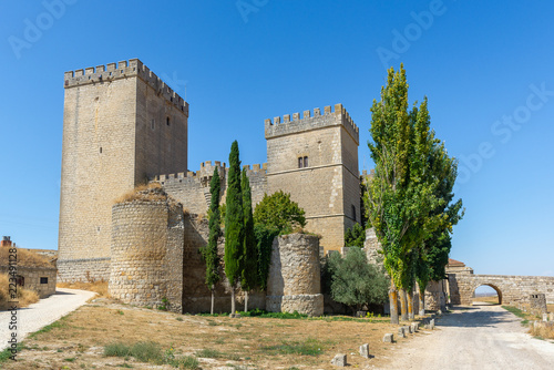 Plakat Zamek Ampudia, Prowincja Palencia, Hiszpania