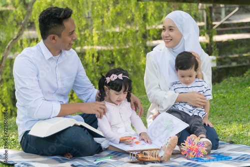 Fotografía Malay family at recreational park having fun