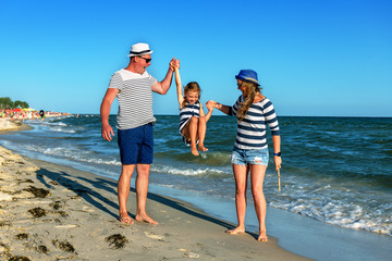 Wall Mural - happy child with parents