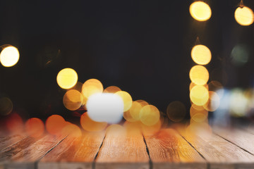 Poster - Blurry wooden desktop with bokeh lights