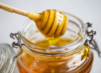 Raw honey