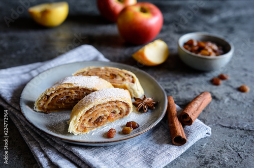 Fotografie, Obraz Traditional apple roulade with raisins and cinnamon