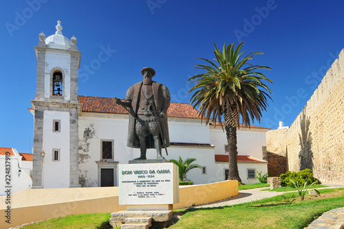 Cuadros en Lienzo Statue of Dom Vasco da Gama in Sines, Portugal.