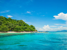 Beautiful Seascape With Koh Talu Island Rayong City,idyllic Ocean And Blue Sky In Vacation Time,Summer Concept.