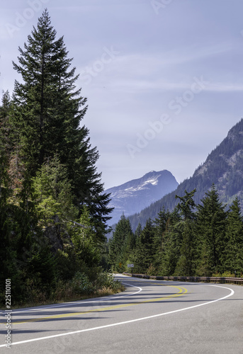 Fotografie, Obraz Scenic road through the North Cascades National Park