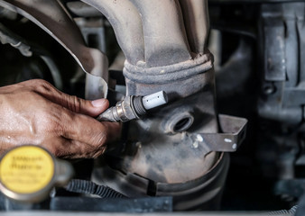 check and change the oxygen sensor car.