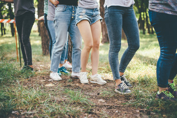 teambuilding exercises people walking one by one