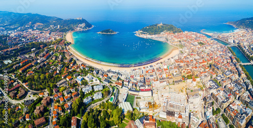 Photographie  San Sebastian aerial panoramic view