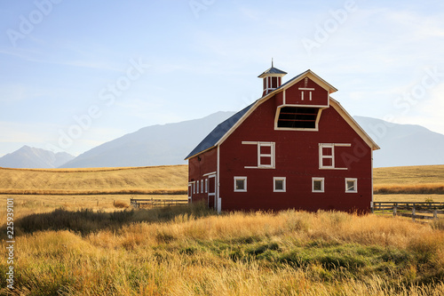 Farm Scene An Old Barn In Rural Oregon Usa Buy This Stock