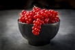 © Westend61 - Bowl of red currants