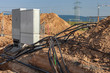 © MATTHIAS  BUEHNER - Baustelle Verteiler mit Kabel in Erde