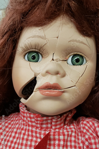 scary old dolls