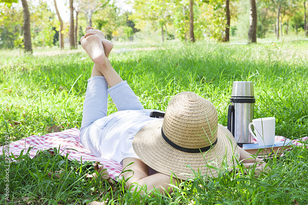 Porno filmda albanlar