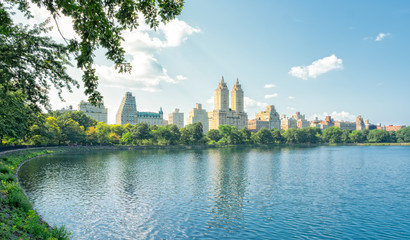 Canvas Print - Central Park Reservoir and Upper West Side Manhattan