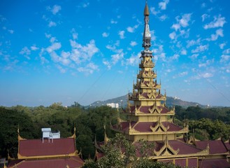 gold temple roof