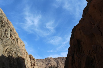 Wall Mural - Fantastic African mountains