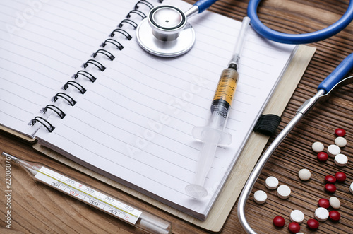 Fotografía Medical diagnosis or doctor prescription mockup