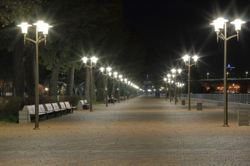 traffic in the city at night