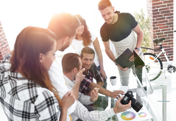 Canvas Print - creative team discussing new ideas