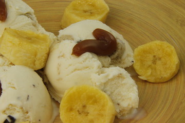 Poster - Glace vanille et morceaux de banane