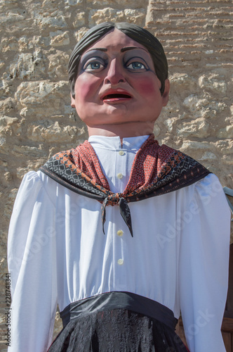 Fotografía  Giganta/  retrato de una gigante del desfiles  de los gigantes y cabezudos