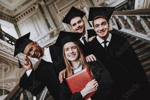 Cuadros en Lienzo Happiness. Diploma. Best Friends. Finish Studies.