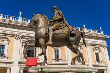 Wall Mural - Marcus Aurelius statue on Piazza del Campidoglio in Rome, Italy