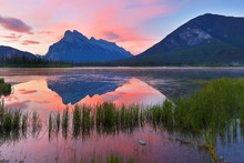 Beautiful Sunrise Over Vermillion Lake , Banff National Park, Alberta, Canada. Vermilion Lakes Are A Series Of Lakes Located Immediately West Of Banff, Alberta